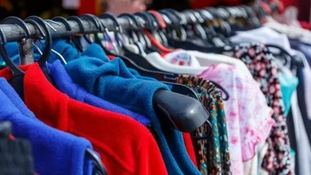 Импорт одежды в Казахстане вырос на 55% и достиг исторического максимума 