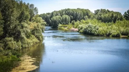 У акимата Атырау нет средств для дноуглубительных работ устья Урала