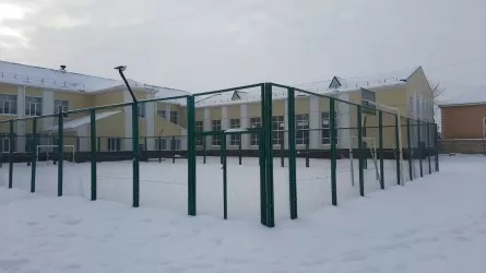 Оқушылар спорт залына сырт киімсіз баруға мәжбүр