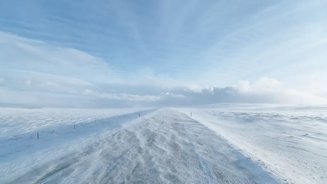 Уже 11 пригородных маршрутов остановлены в Астане