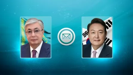 Токаев поздравил президента Южной Кореи с Национальным днем 
