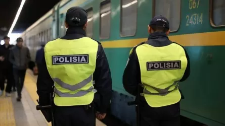 Четверо мужчин едва не разнесли кафе на вокзале в Казалы