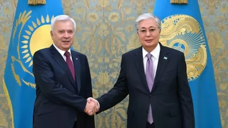 Президент Қасым-Жомарт Тоқаев «Лукойл» компаниясының акционері Вагит Алекперовті қабылдады