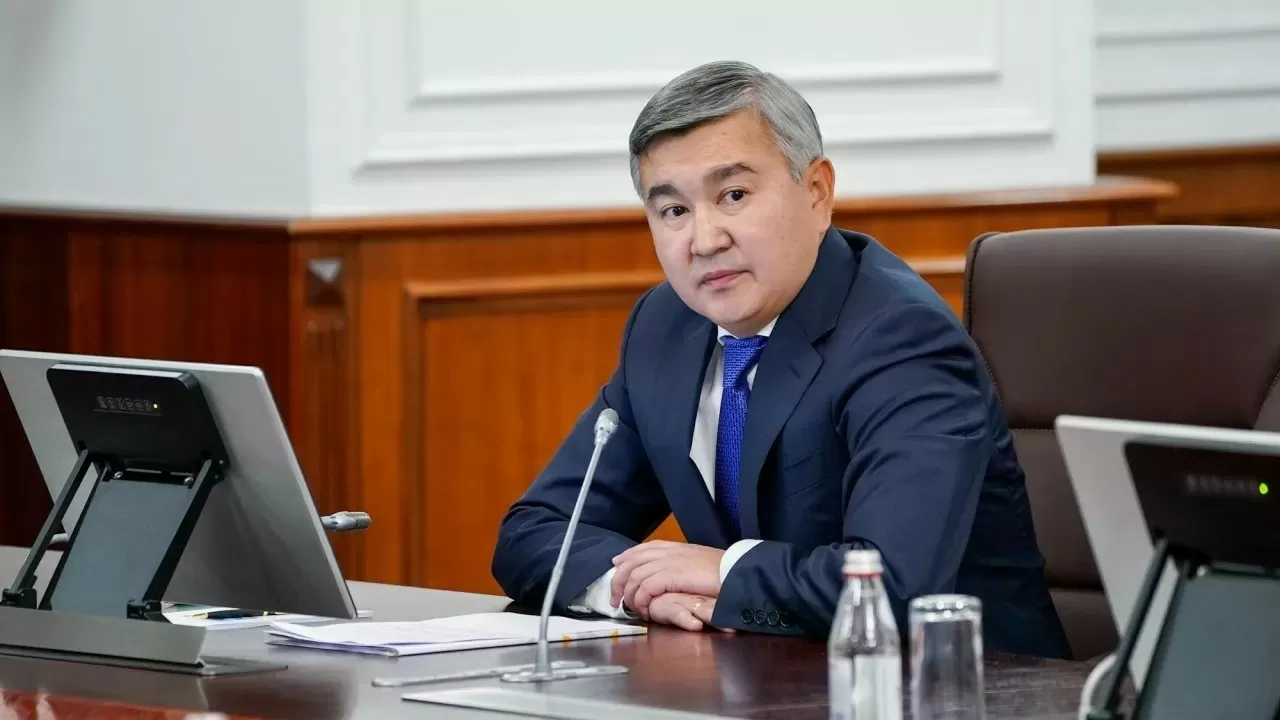 Министр доллар ертең қанша болатынын білмейді