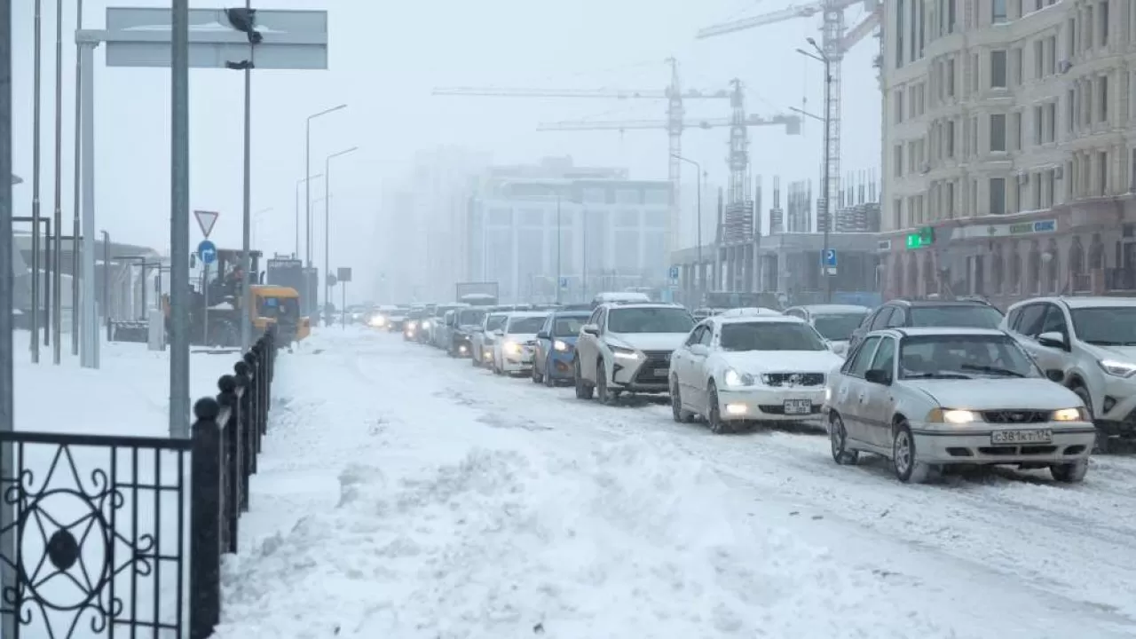 Жеңіс Қасымбек елордада кептеліс мәселесі қалай шешілетінін айтты