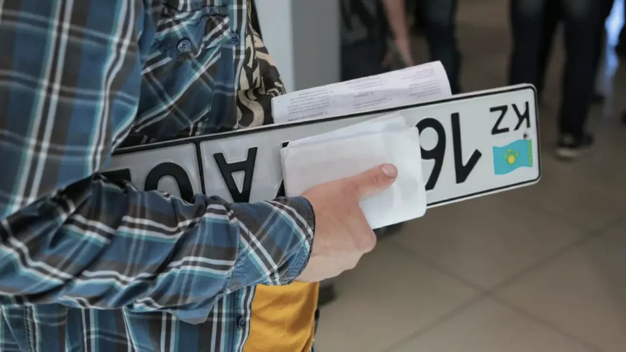 Ақмола облысында 55 көлікті заңсыз рәсімдегендер сотталды 