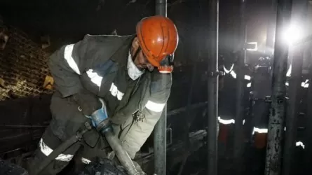 Ақтөбеде шахтерлер мен коммуналдық кәсіпорын қызметкерлеріне жалақы төленбеген 