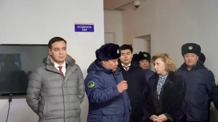 Омбудсмены Казахстана и России посетили исправительные учреждения РК 