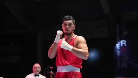 Айбек Оралбай Азия чемпионатында өзбек боксшысынан басым түсті