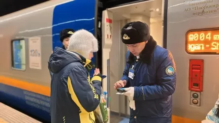 Ұлттық тасымалдаушы пойыздарында шамамен 60 мың жолаушы Жаңа жылды қарсы алады