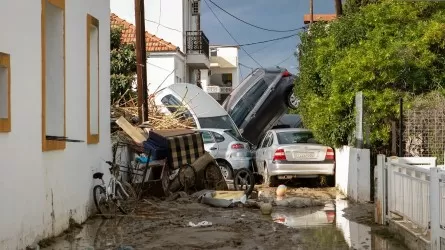 Грекияда «Бора» дауылы күшейіп тұр