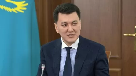 Ерлан Қаринге сұрақ қойған қытайлық ғалым сынға ұшырады 