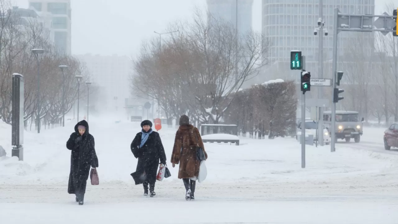 Еліміздің 15 өңірінде дауылды ескерту жарияланды