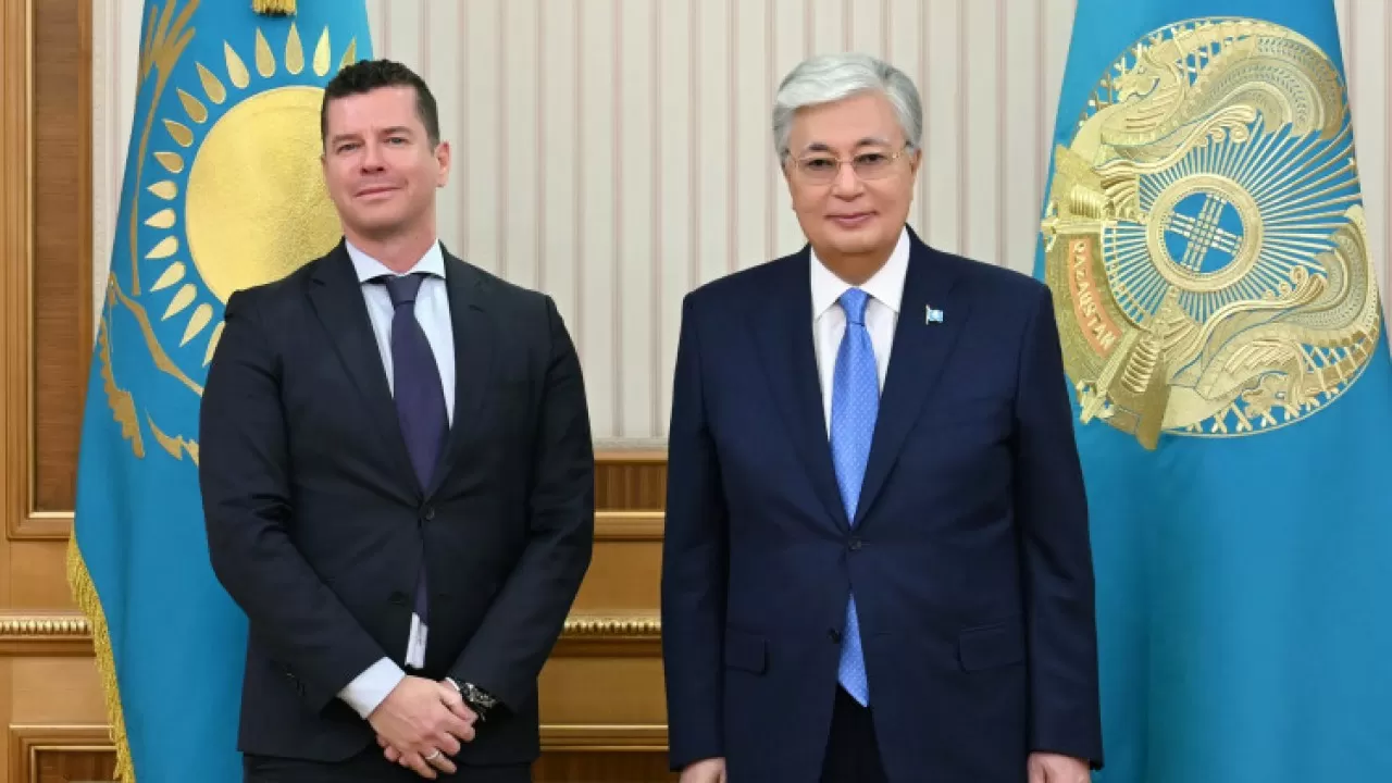Токаев принял спортивного директора МОК