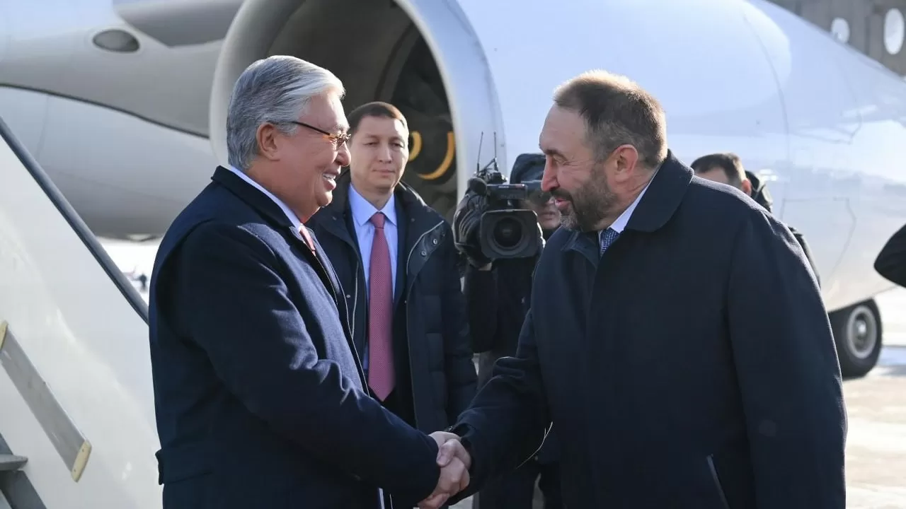 Токаев прилетел в Казань с рабочим визитом