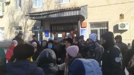 Актюбинские предприниматели протестуют против резкого повышения тарифов на электроэнергию