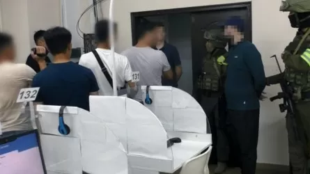 В Казахстане наказали трех "взломщиков" базы Национального центра тестирования