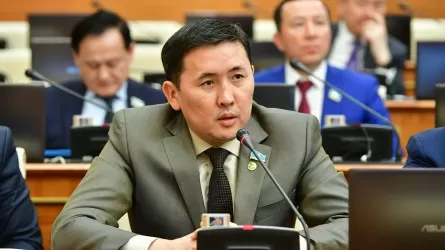 Отбасындағы жанжалға тілі ұзын әйелдер де себеп болып жатады