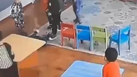Омбудсмен балабақшадағы төбелестен жапа шеккен бүлдіршіннің жағдайы туралы айтты 