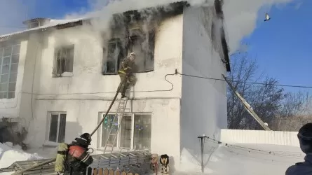 Солтүстік Қазақстан облысында өрт кезінде 7 адам эвакуацияланып, 3 газ баллоны шығарылды 