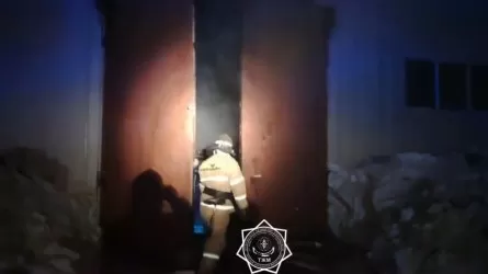 Астанада "Шарын" базары өртенді