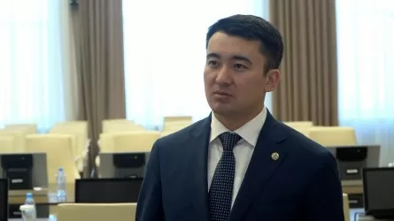 "Жауапкершіліктің жүгі ауыр": Еліміздегі ең жас аудан әкімінің бірі сұхбат берді