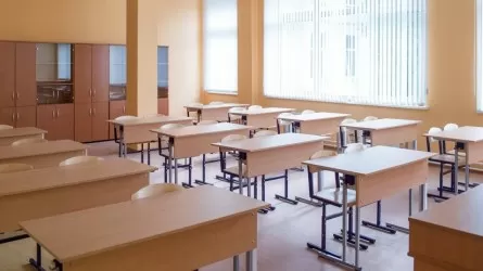 Үш ауысымды мектептердің мәселесі қашан шешіледі?