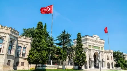 Түркия жекеменшік мектептерге жат мерекелерді тойлауға тыйым салды
