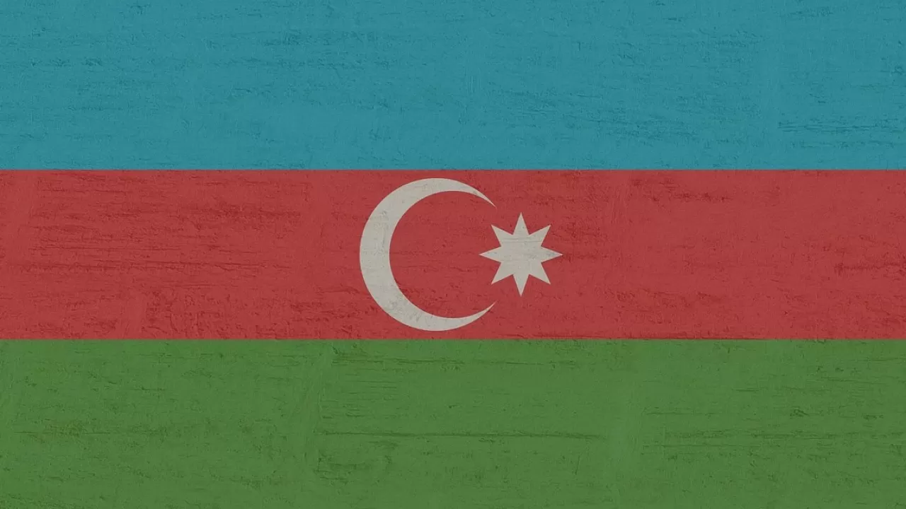 Эксперт: Казахстан и Азербайджан - ключевые участники проектов в сфере транспорта и логистики 