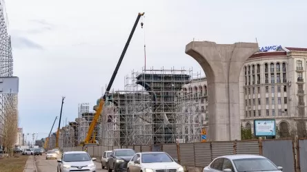 Рельсы по проекту LRT в Астане собираются уложить в 2025 году