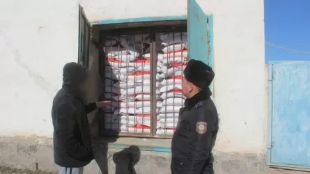 Более 100 мешков риса похитили со склада в Кызылорде 
