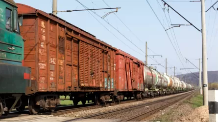 Гуманитарлық көмек: Қырғызстанға ресми түрде 1000 тонна дизель отыны берілді