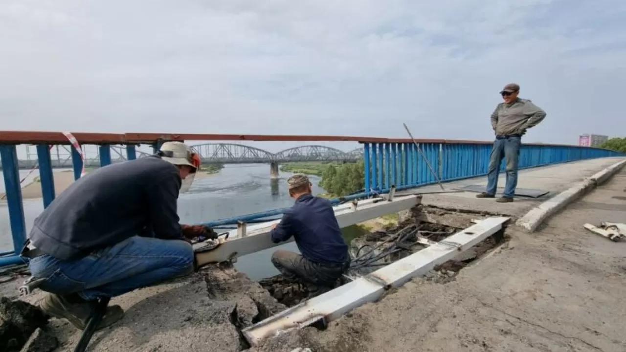 Аварийный мост отреставрируют в Семее
