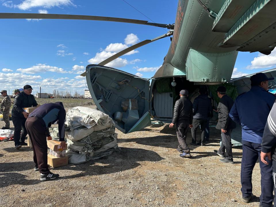 Cу тасқынынан зардап шеккен өңірлерге 1 400 тонна гуманитарлық көмек жеткізілді