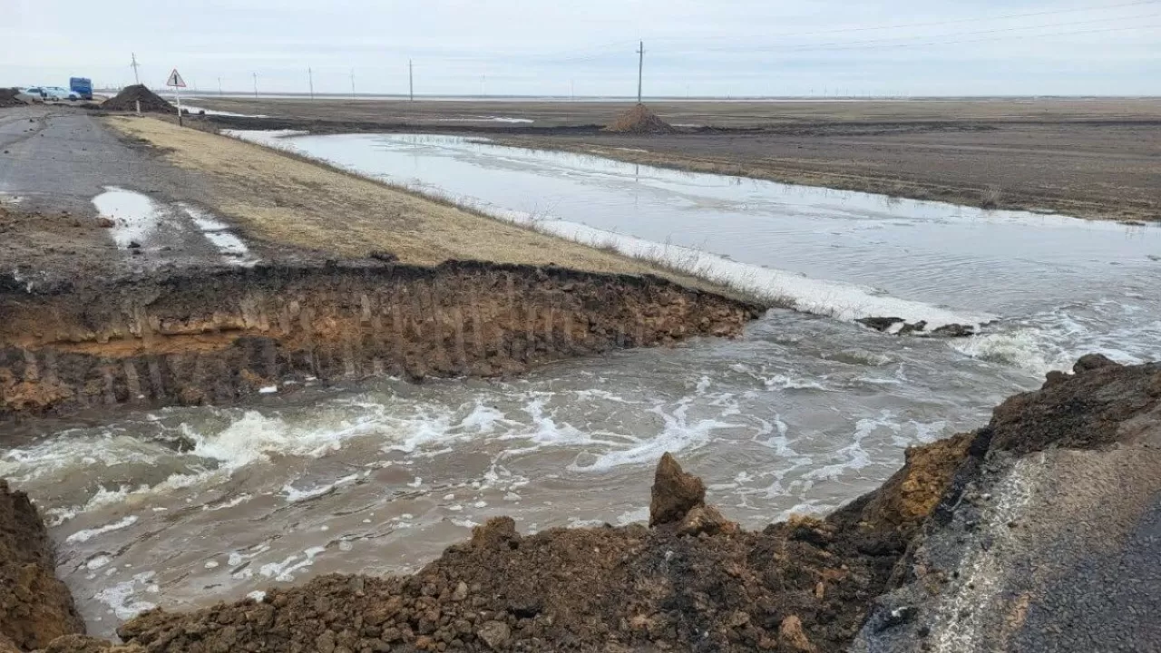 Бес облыста 7 жол учаскесін су шайып кетті