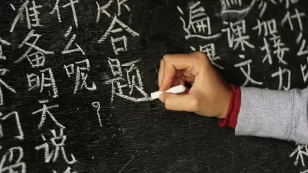 В Узбекистане растет спрос на специалистов со знанием китайского языка