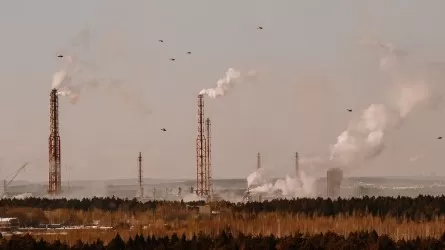 Внимание, казахстанцы! Загрязнение воздуха: чего ожидать в вашем городе?