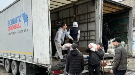 В Костанай и Актюбинскую область доставили гуманитарный груз из Кыргызстана