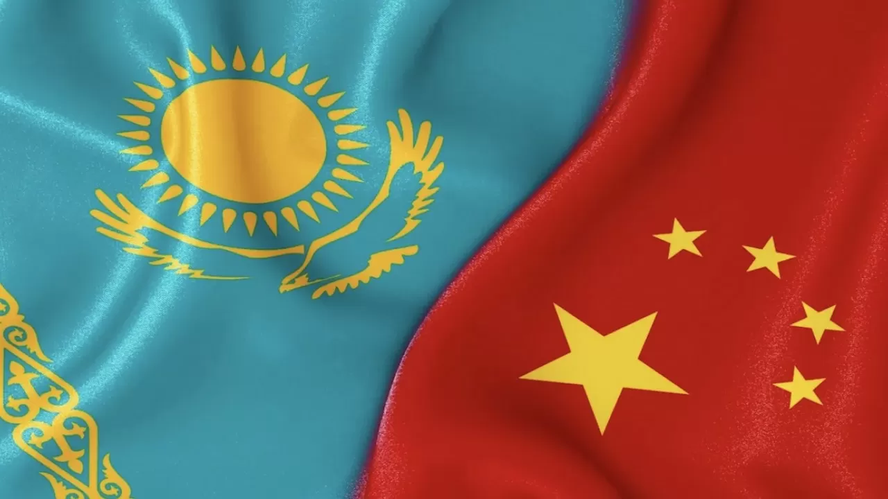 Қытайлық компаниялар Қазақстандағы су тасқынынан зардап шеккендерге 300 млн теңге жіберді