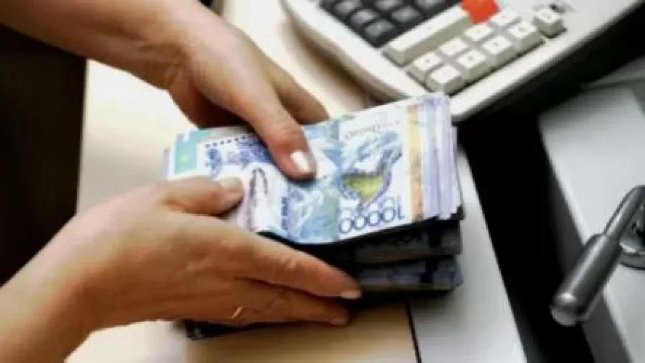 Шаруалар 8 айдан бері сүтке берілетін субсидияны ала алмай отыр