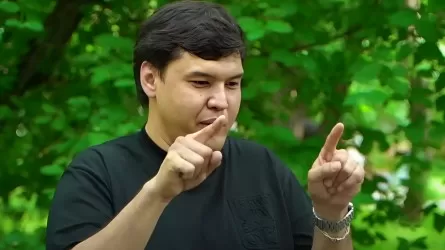 «Кейбіреулер айтып жүргендей»: Салтанаттың ағасы бірінші әйелімен неге ажырасқаны белгілі болды