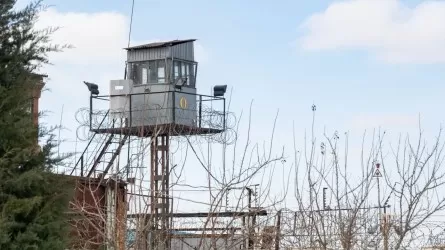 Алматы облысында әйелдер колониясының құрылысшысы сотталушыны зорлаған