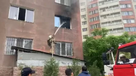 Жителей многоэтажки эвакуировали в Алматы