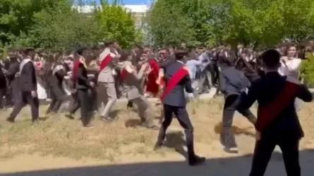 Маңғыстауда жас түлектер жаппай төбелесті