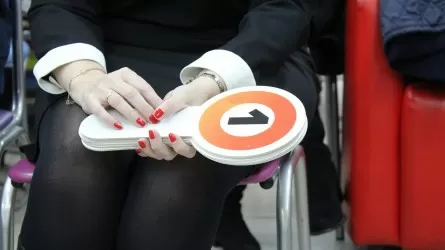Гитара Джона Леннона продана за рекордную сумму 
