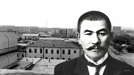 Әлихан қамауда ұсталған Ақ түрме