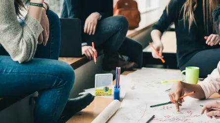 Дефицит кадров: колледжи есть, но некому работать