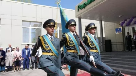 Астанада №44 орта мектепке Халық қаһарманы Рақымжан Қошқарбаевтың есімі берілді