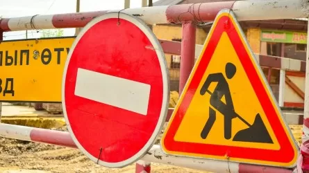 Водителей в Алматы предупредили о перекрытых дорогах