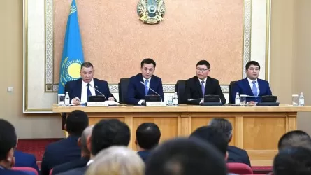  Президент Әкімшілігінің Басшысы Маңғыстау облысының жаңа әкімін таныстырды 